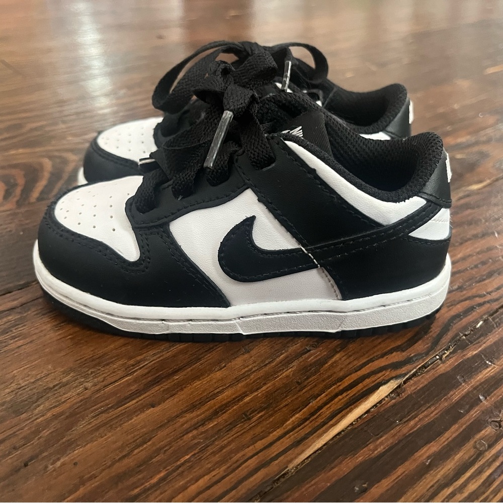 Toddler Nike Dunks Black and White
